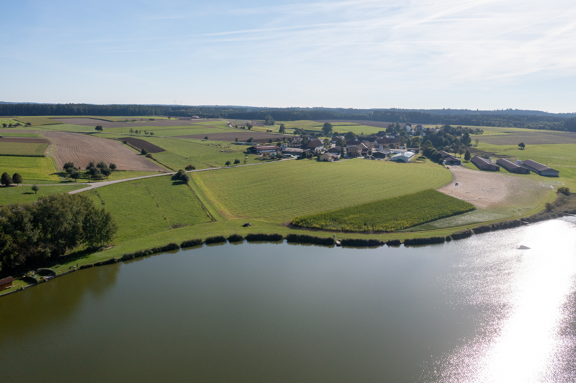 Bauernhof Senn mit Drohnenaufnahme