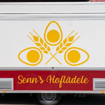 Transporter des Hofladens Senn